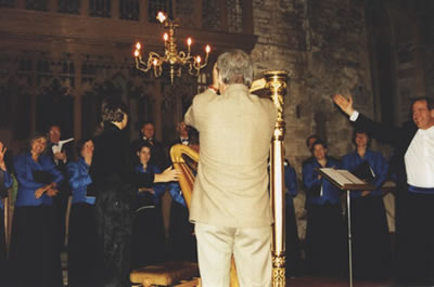 Following the World Premiere of And Death Shall Have No Dominion with the Oxford Pro Musica Singers, Michael Smedley, conductor and Meinair Heylin, harp (photos by Gordon Stuart)